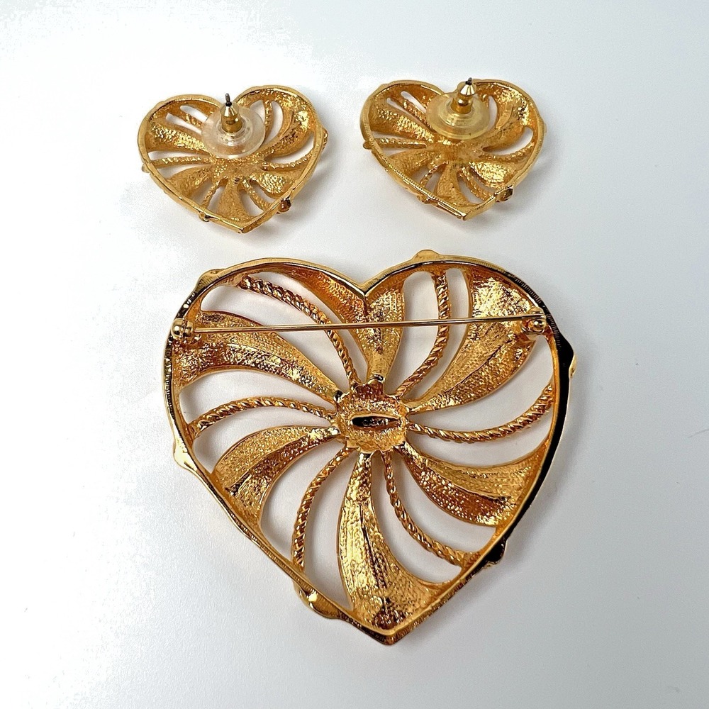 Heart Gold Tone Rhinestone Brooch Pierced Earrings Set ROMANTIC TRELLIS Avon 90s - Picture 4 of 6